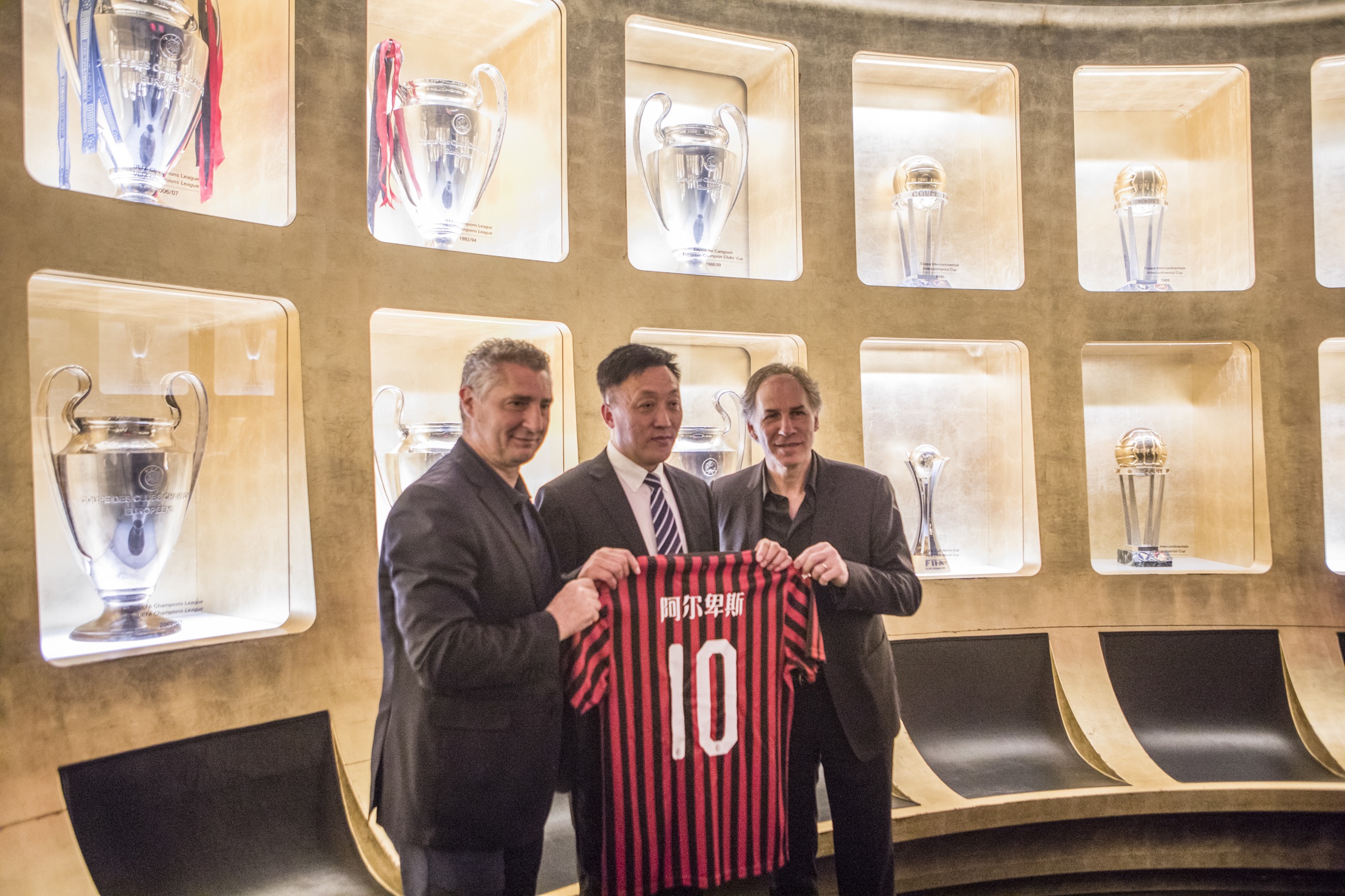 完美世界校园大行动即将收官 最终站长沙、广州和郑州！