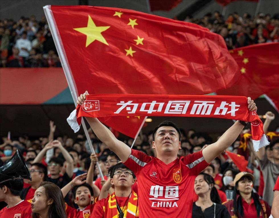 加拉格尔正式加盟热刺，转会费4000万欧元。