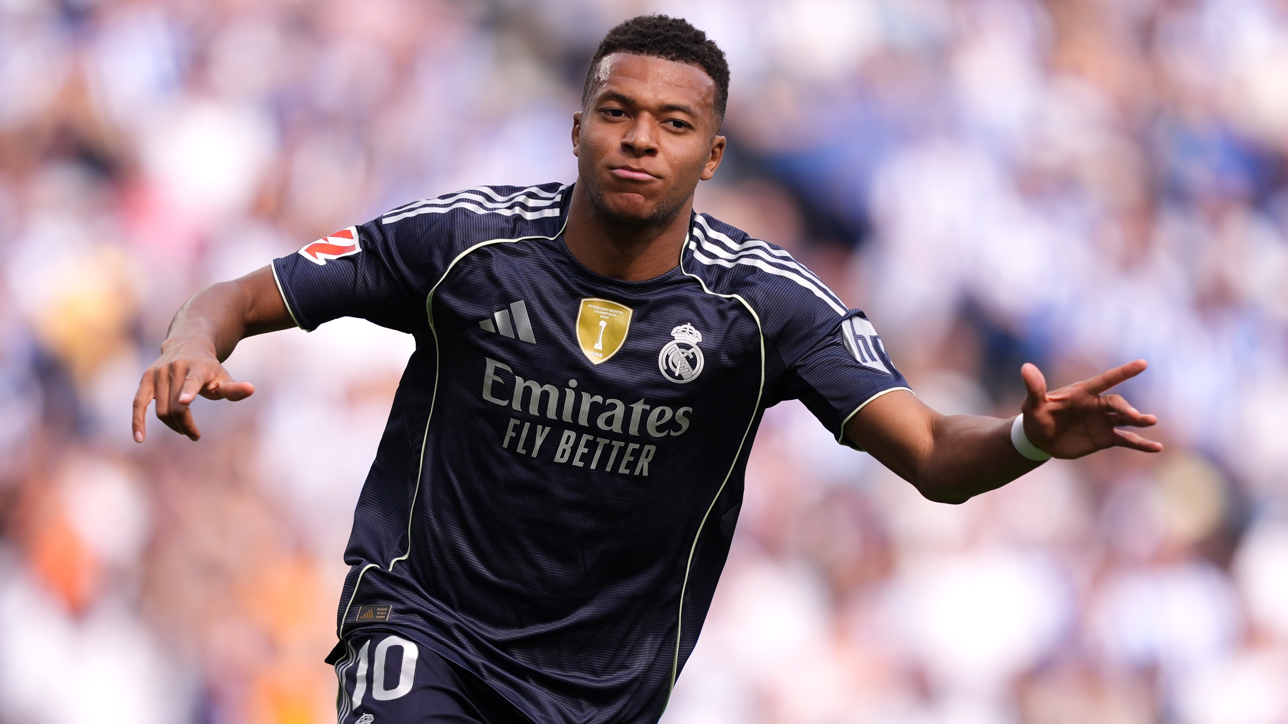 三分绝杀定胜局，布克全能爆发，杰伦格林赛后激动相拥