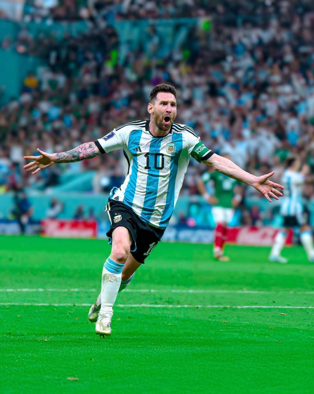 [图]布克21+11詹姆斯23+6 太阳主场大胜湖人