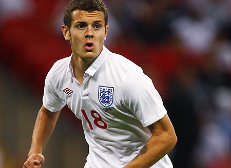 76人主场失利 恩比德受犯规困扰